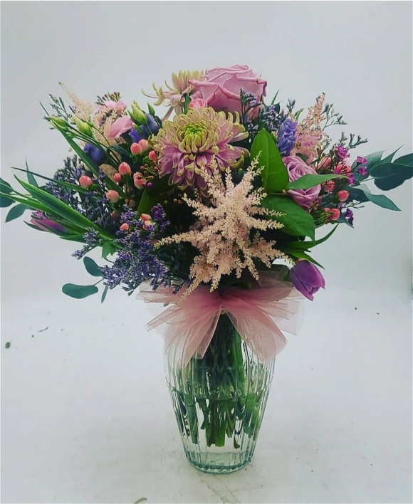 Delicate Handtied Bouquet In a Vase